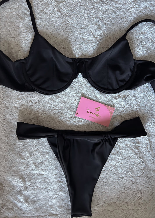 Océano Tanga Lolita